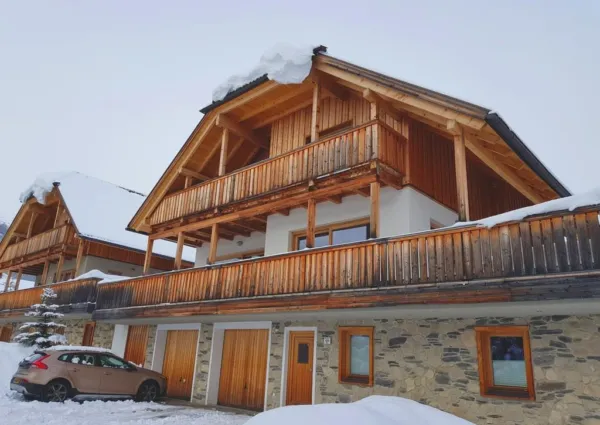 0001 chalet weiss