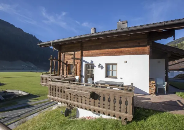 0023 WLD Bauernhaus O zomer 1
