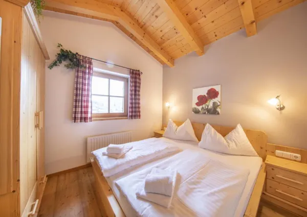 0010 WLD Chalet Mil Ka 9