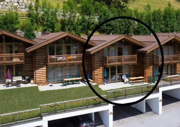 0023 WLD Haus Arnika zomer aanzicht met cirkel