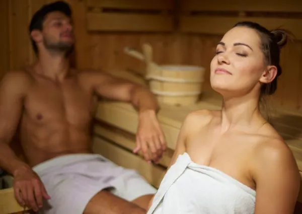 0020 Sauna man en vrouw algemeen