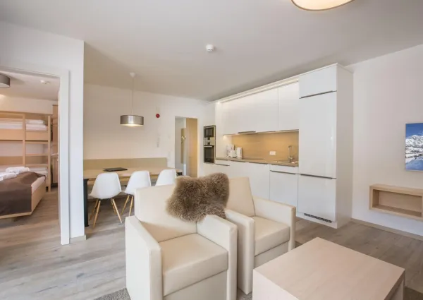 MA Suite 5 5