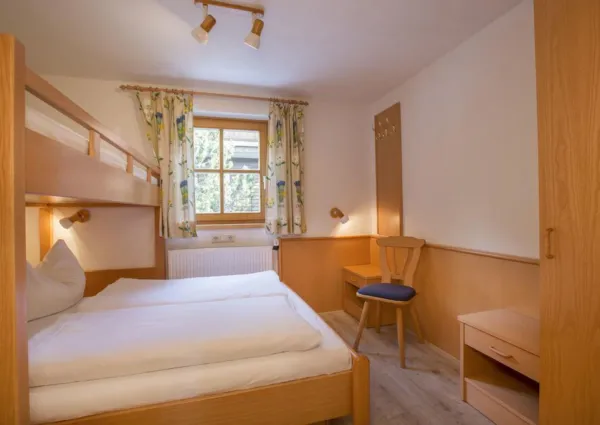 0010 KL Zw Asten 1 9